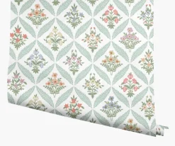 Estee Garden Wallpaper|RIFLE PAPER Co. New