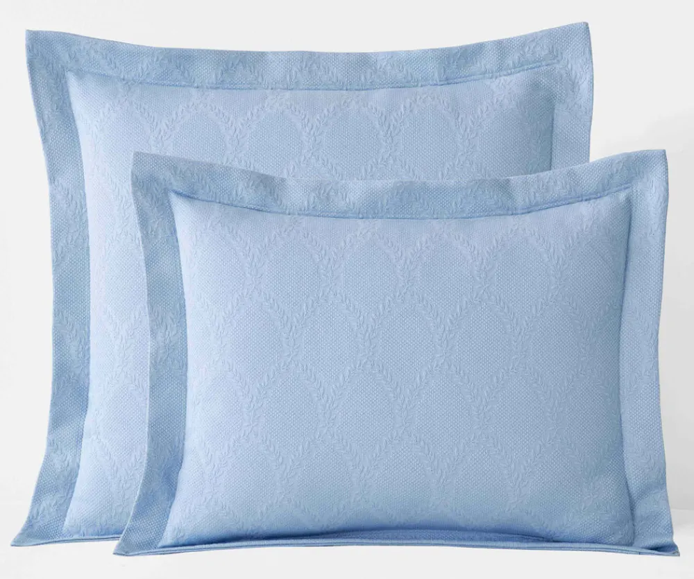 Matelassé Coverlet Sham|RIFLE PAPER Co. New