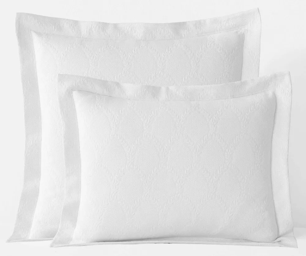Matelassé Coverlet Sham|RIFLE PAPER Co. Hot