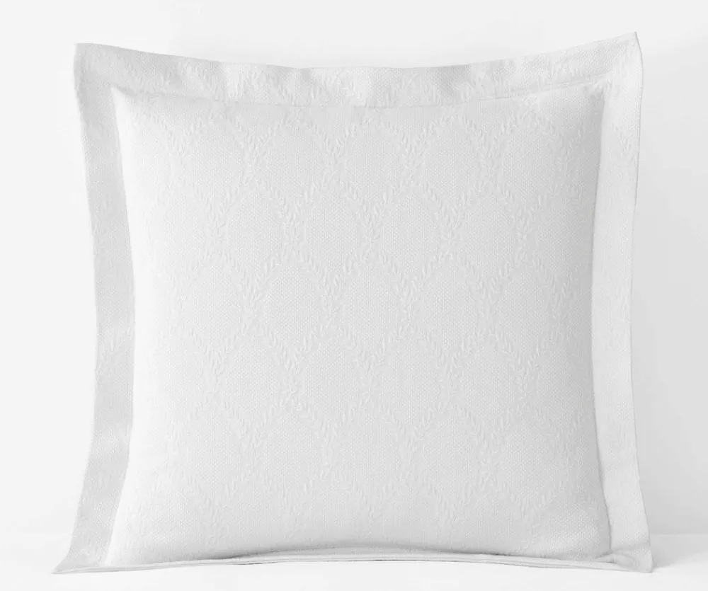 Matelassé Coverlet Sham|RIFLE PAPER Co. Hot