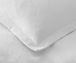Matelassé Coverlet Sham|RIFLE PAPER Co. Hot