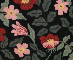 Minnie Primrose Wool-Hooked Rug|RIFLE PAPER Co. New